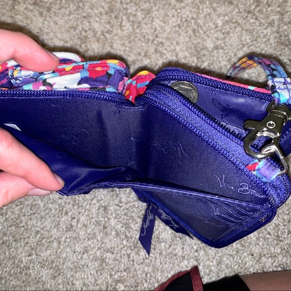 Vera Bradley Wristlet - Picture 5 of 5